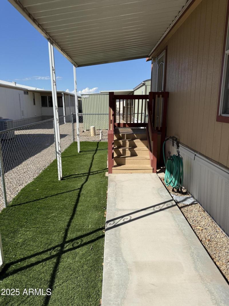 Side yard