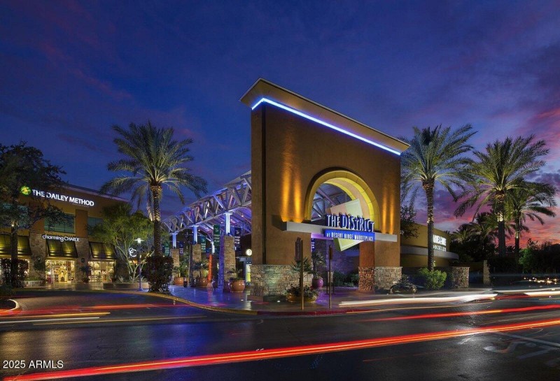 desert-ridge-market-place