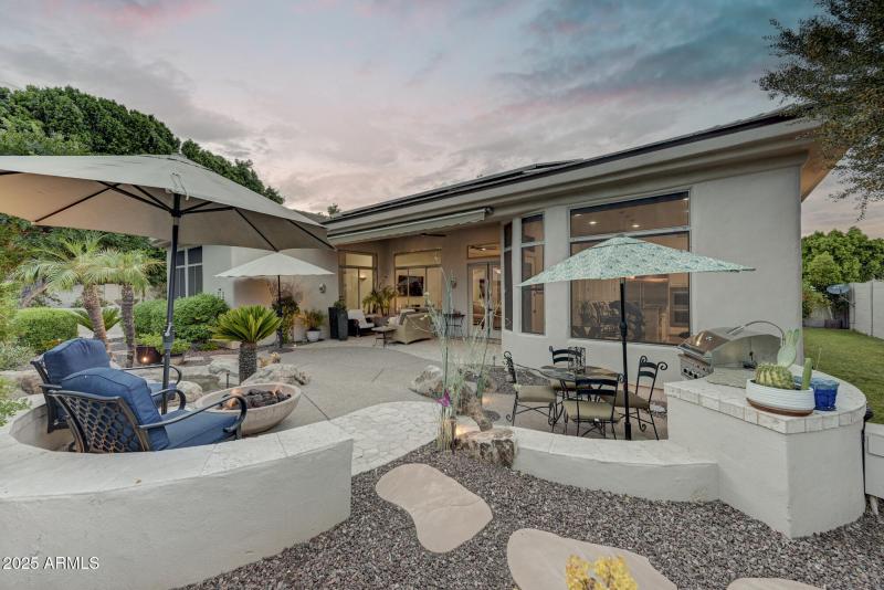 6279 E Wilshire Dr-45