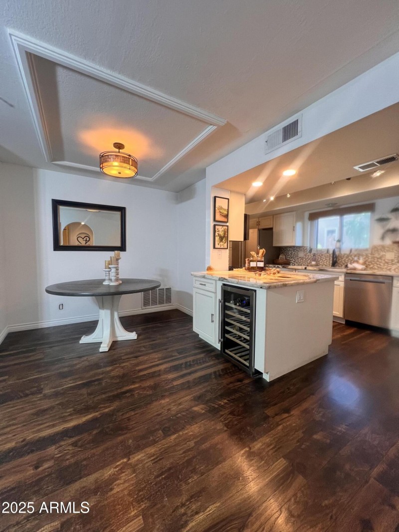 WIDE OPEN DINING AREA