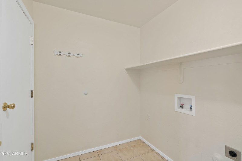 2 Interiors-20