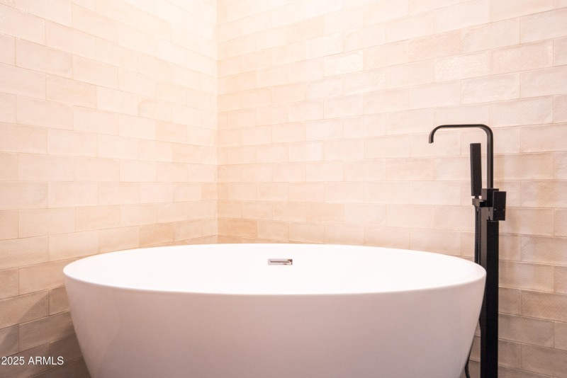 Soaking Tub