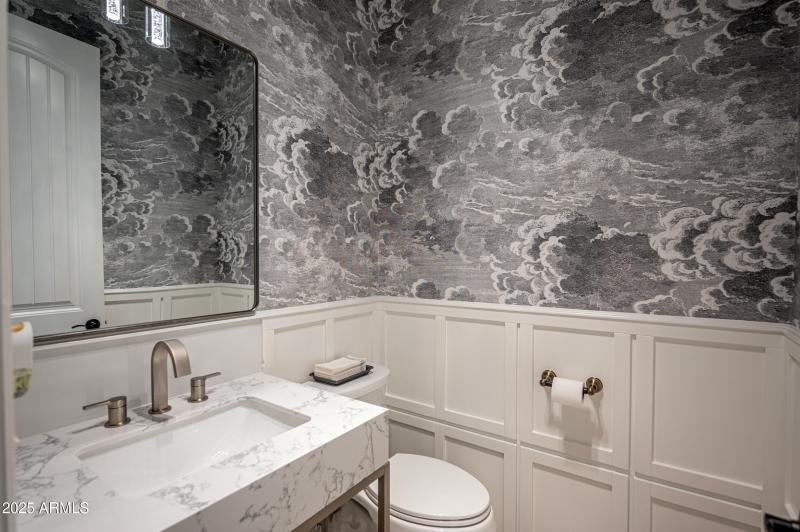 hall_bath