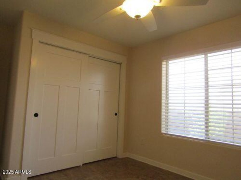 Br2 Closet