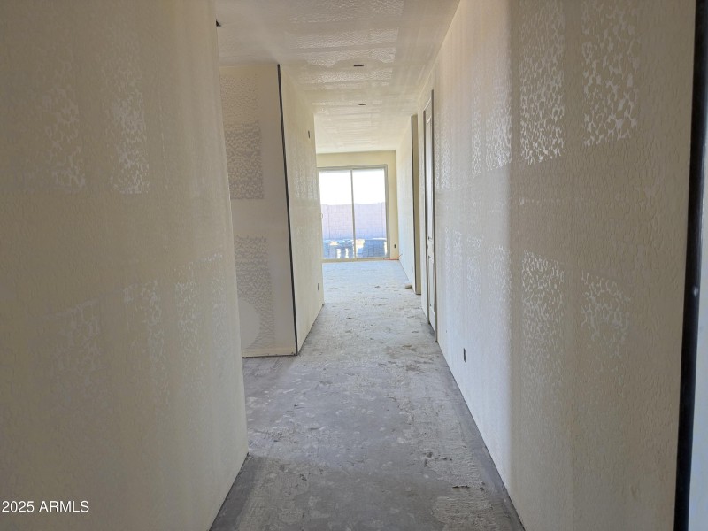002 Foyer