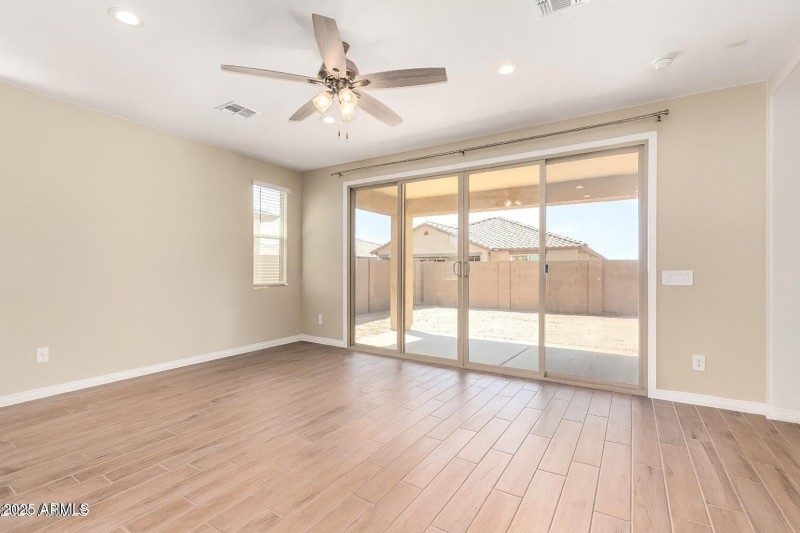 7E53364F-19B6-4697-A669-3B1798FF1084