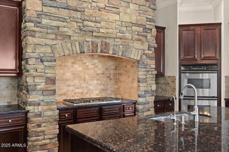 24-Kitchen