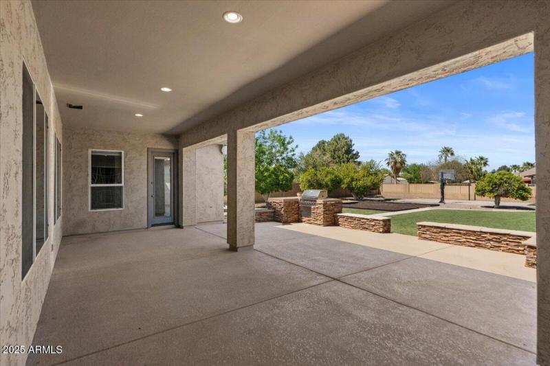 55-Back patio