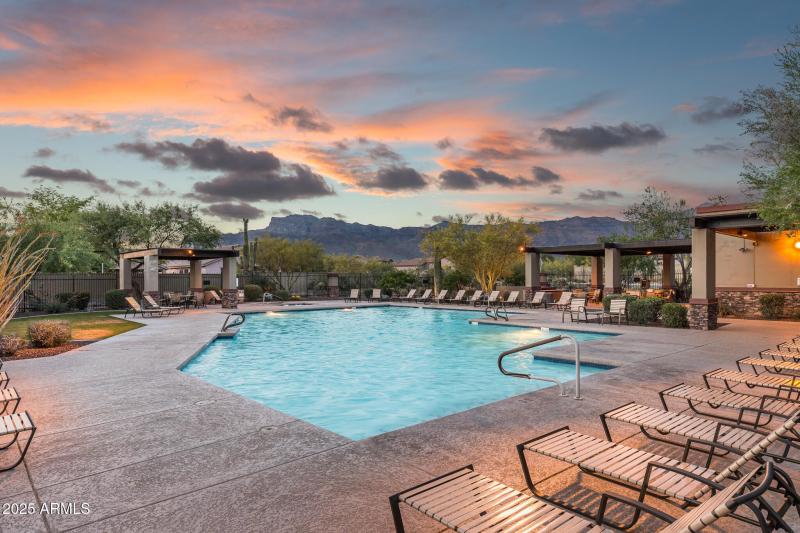 4_Lap Pool_Superstition Foothills