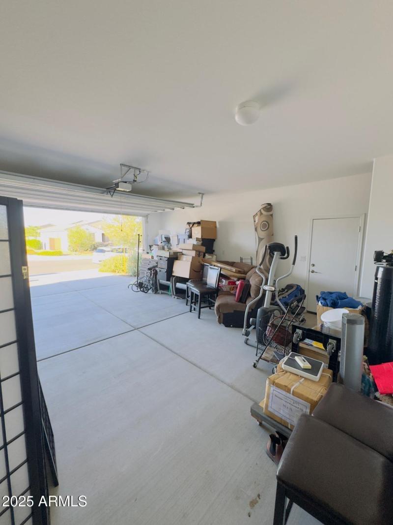 Garage 2