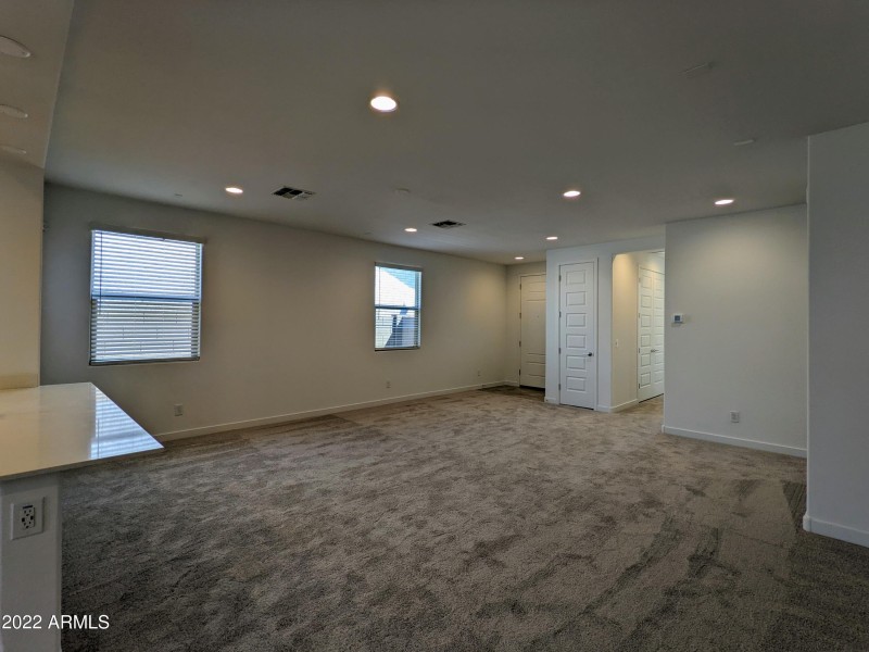 16846 W LAS PALMARITAS DR