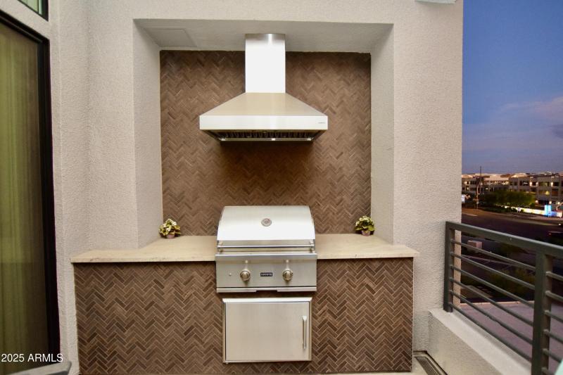 Built-In BBQ