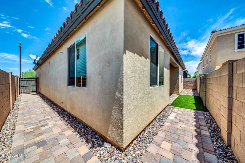 9751 E Palladium Dr-33