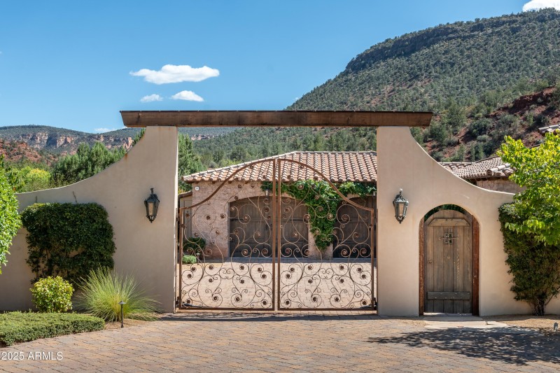 Garage Gate