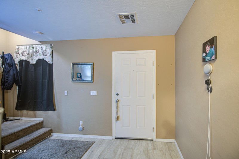 Lower tile Entry