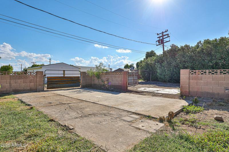 COncrete Pad for Trailer Parking or Shet