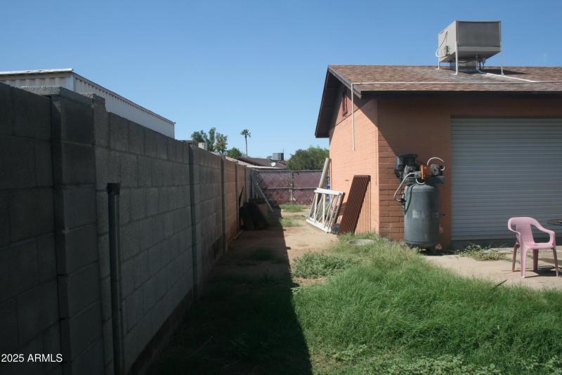 Side yard