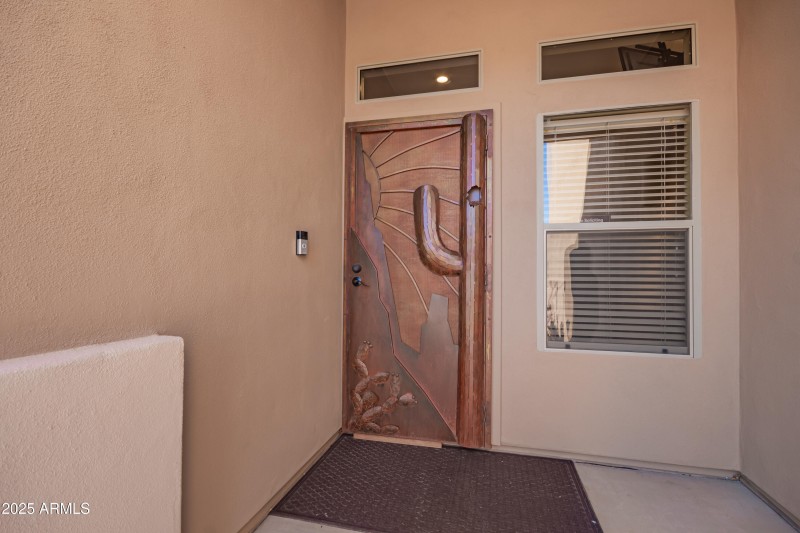 Pampa front door