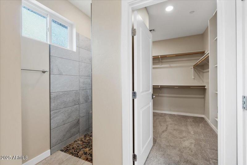 20-Primary Bathroom Shower & Closet