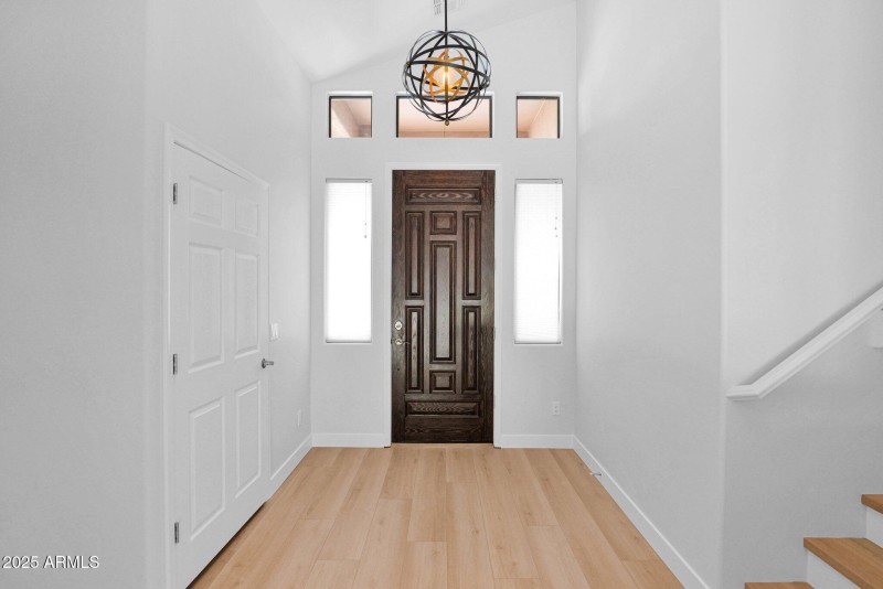 7-web-or-mls-P1156282