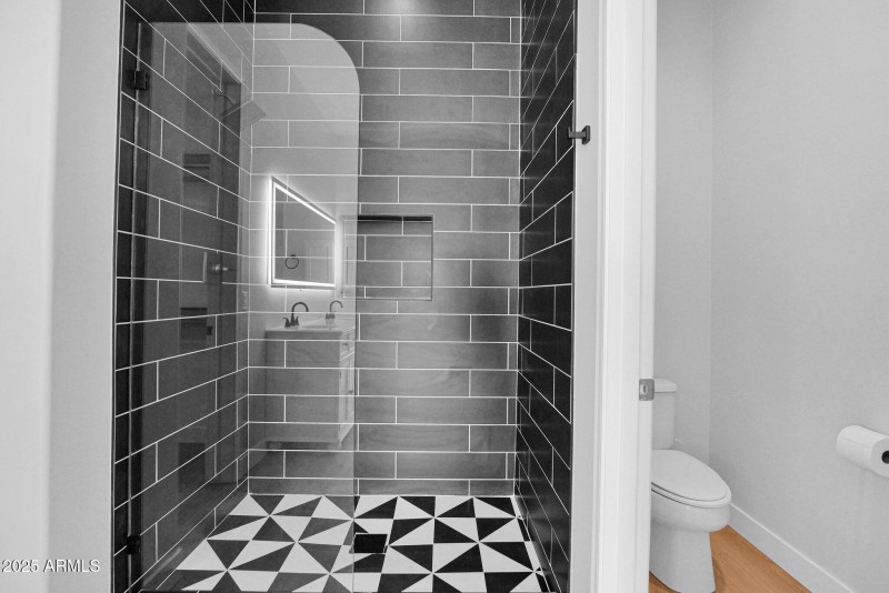 24-web-or-mls-P1156309