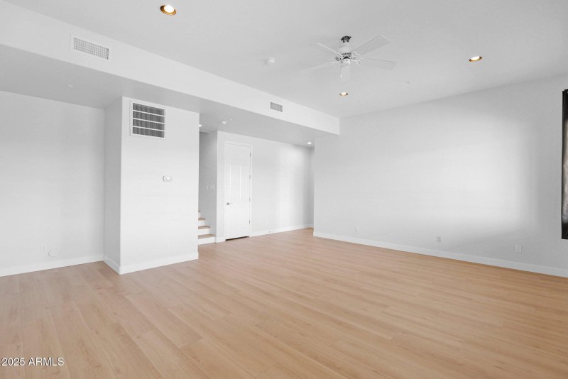 28-web-or-mls-P1156314