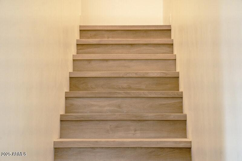 y 2006 Stairs
