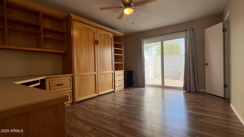 Guest Bedroom w/Murphy Bed