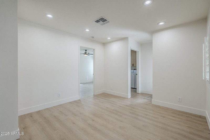 19-web-or-mls-Lockwood-7