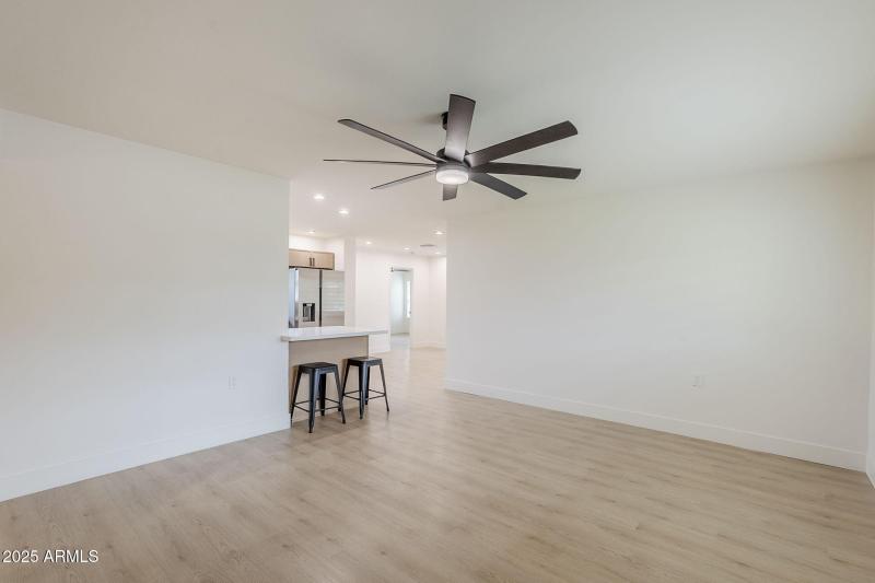 29-web-or-mls-Lockwood-17