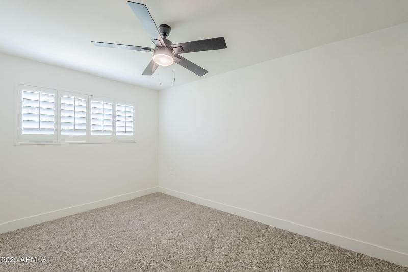 36-web-or-mls-Lockwood-24
