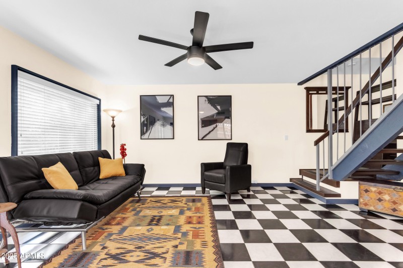 Chic Living
