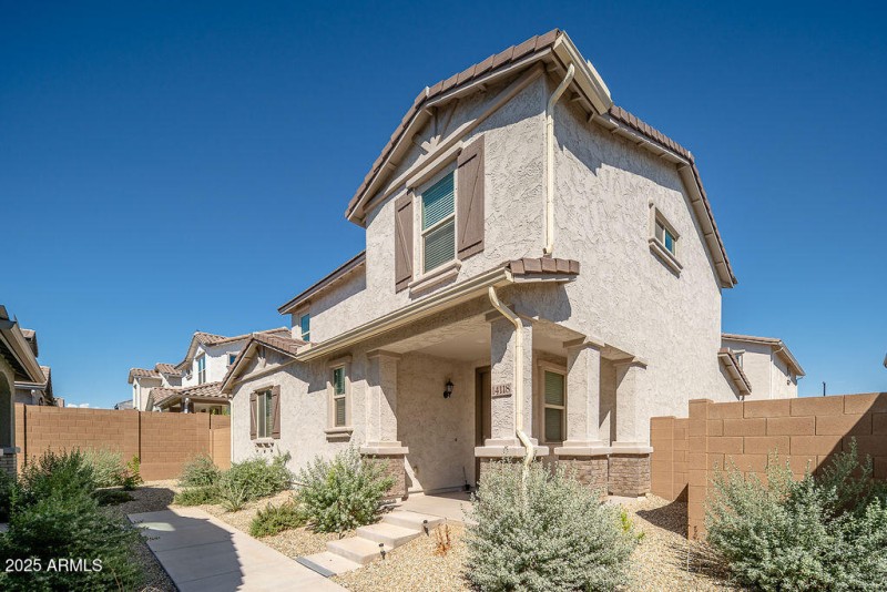 20250919_14118-W-Hackamore-Dr_01