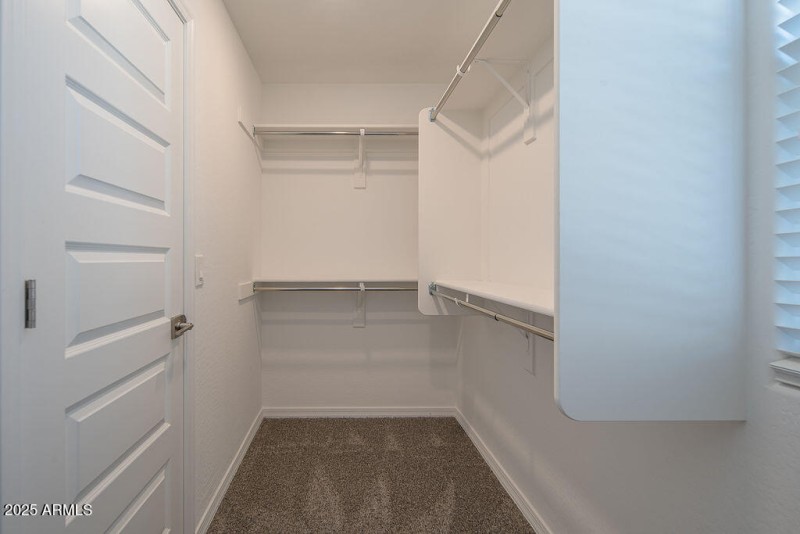 20250919_14118-W-Hackamore-Dr_13