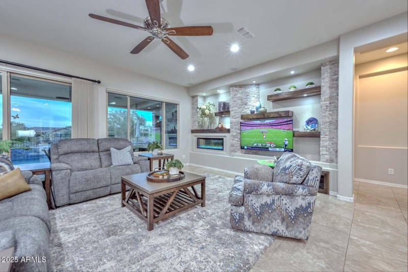 27162 W Behrend DR, Buckeye, AZ 85396