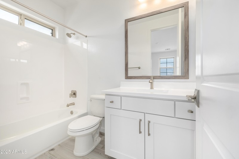 lot 34 Bath 2