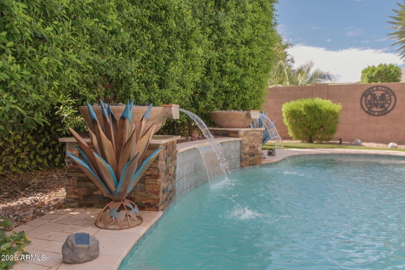 Resort Style Backyard!