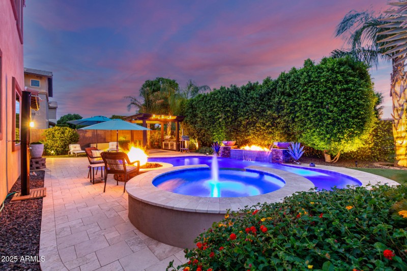 A True Backyard Oasis!
