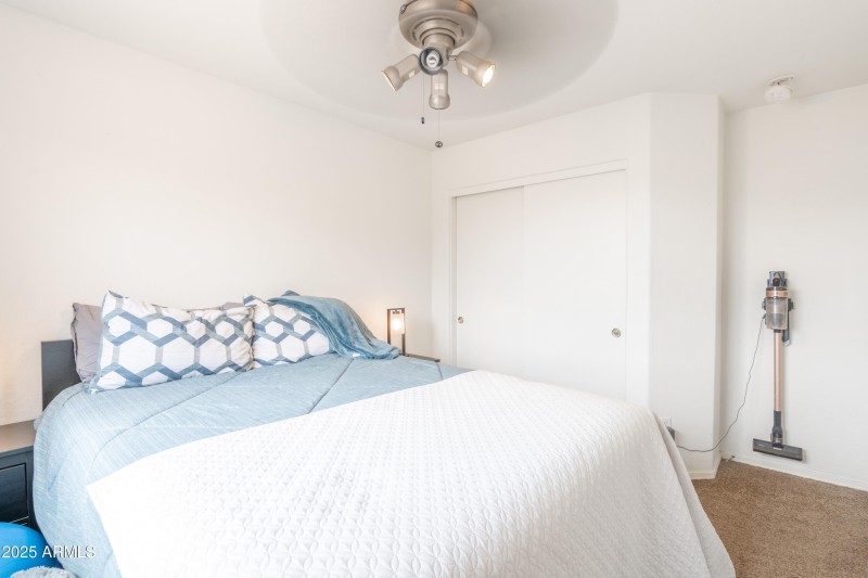Bedroom 2 (2)