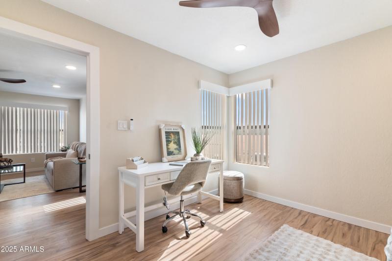 22_8787 e mountain view rd 2101-22