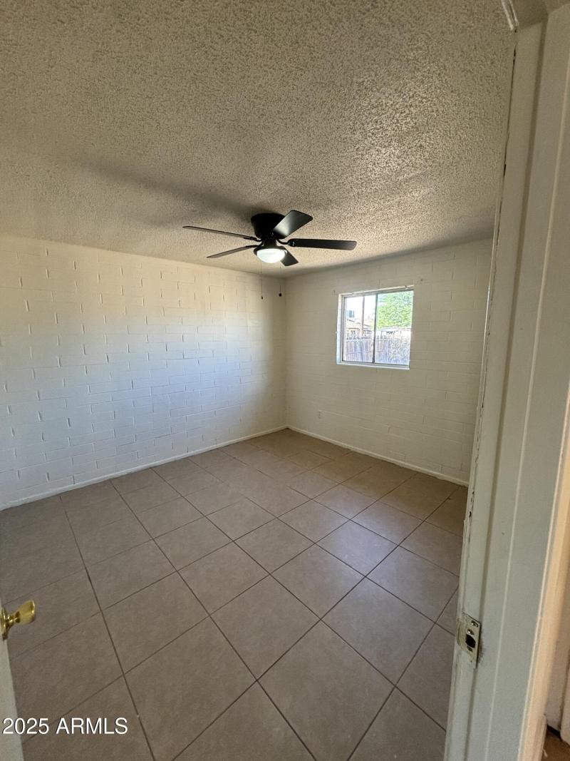 N Bedroom