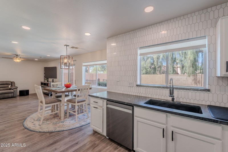 11-web-or-mls-Butler-11