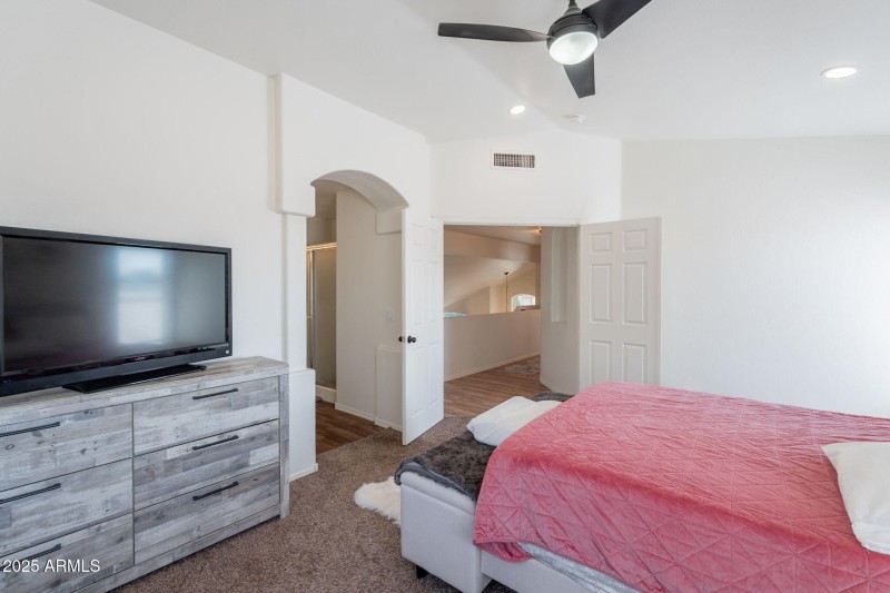 37-web-or-mls-Butler-37