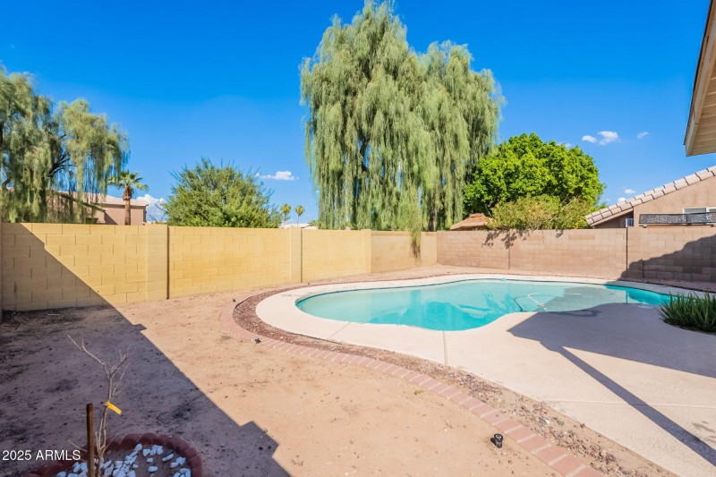 46-web-or-mls-Butler-46