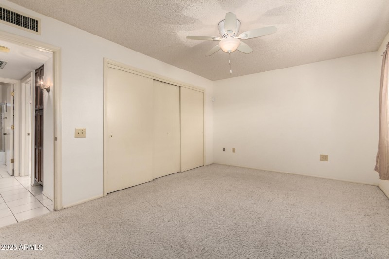 16 - Crystal Lake 12735