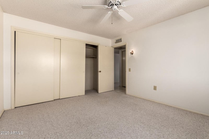 21 - Crystal Lake 12735