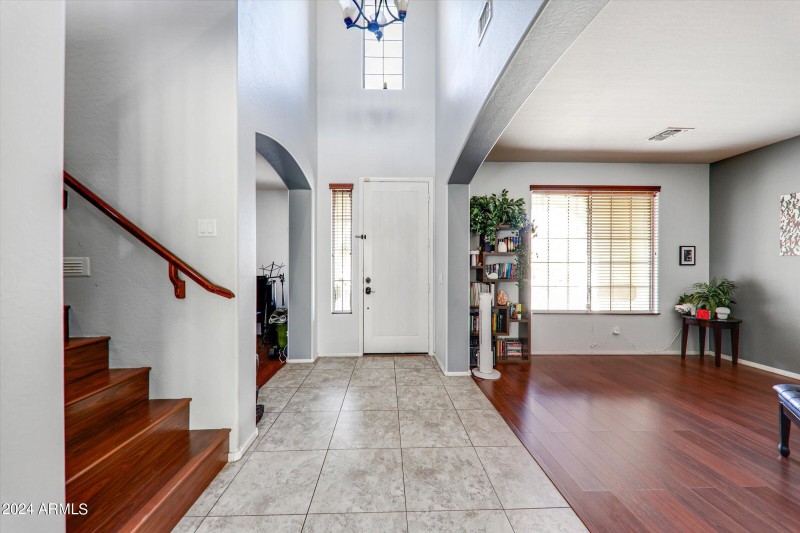 49-13616 W San Miguel Avenue-49