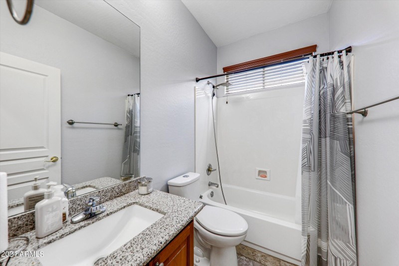 29-13616 W San Miguel Avenue-29