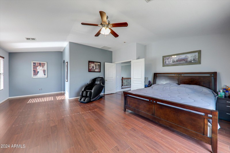32-13616 W San Miguel Avenue-32