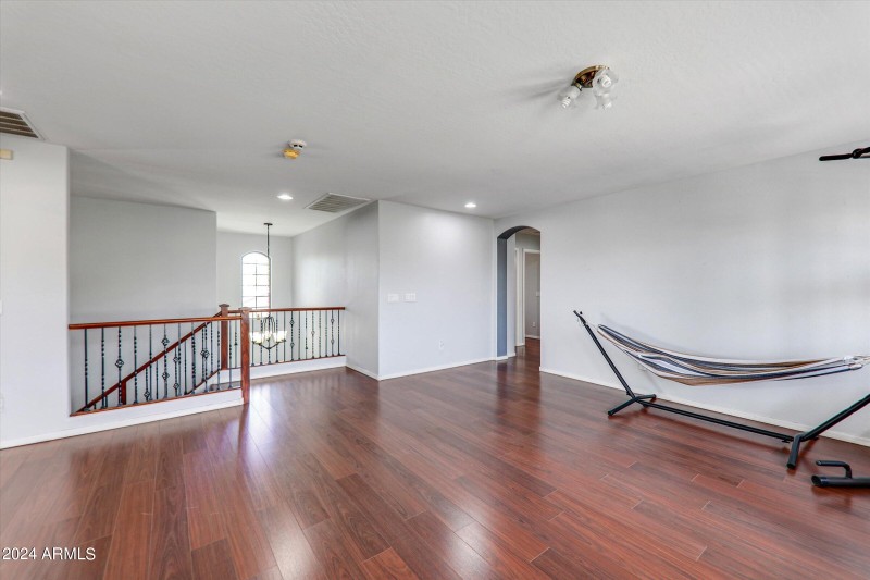 40-13616 W San Miguel Avenue-40